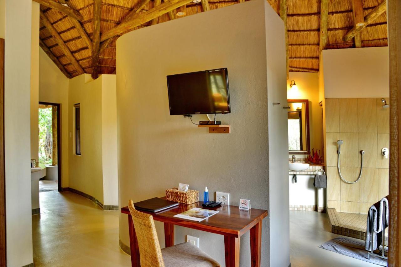 Tambuti Lodge Pilanesberg Exterior foto