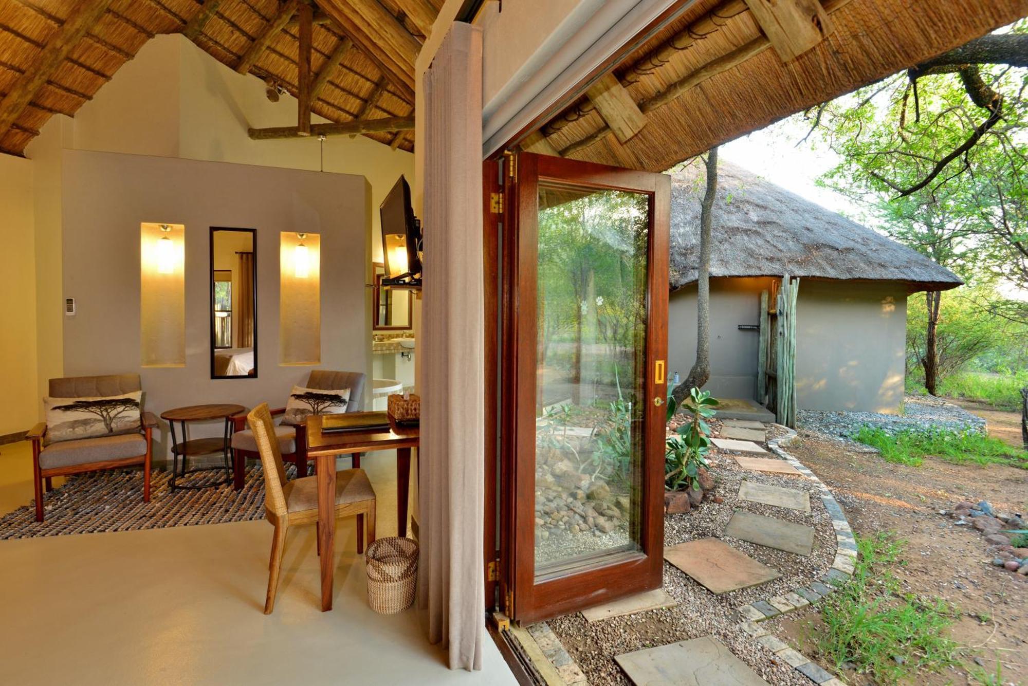 Tambuti Lodge Pilanesberg Exterior foto